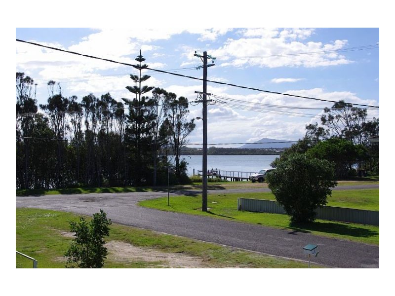 3 Ocean Parade, Manning Point NSW 2430