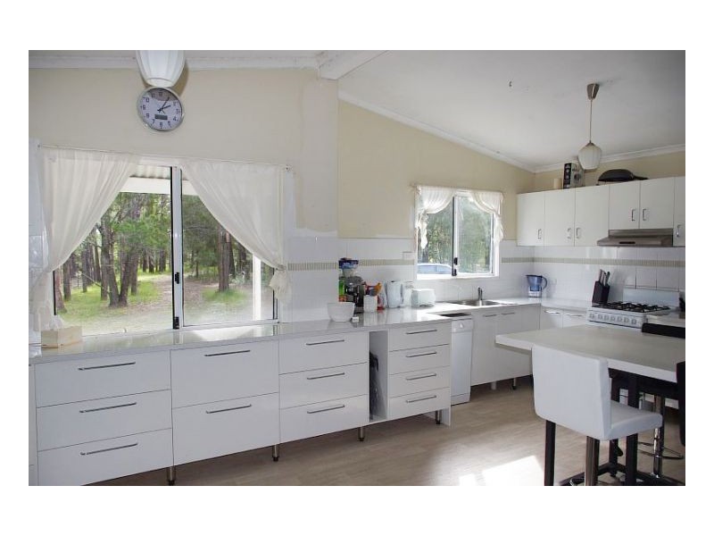 98 Warwiba Road, Old Bar NSW 2430