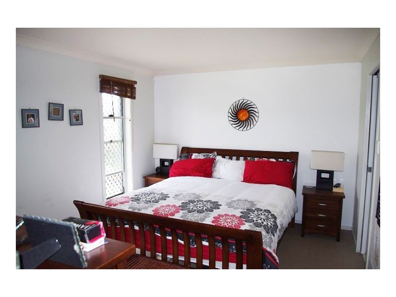 38 Ivy Crescent, Old Bar NSW 2430