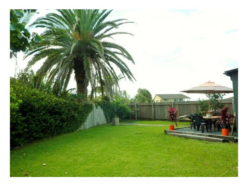 5 Pacific Street, Wallabi Point NSW 2430