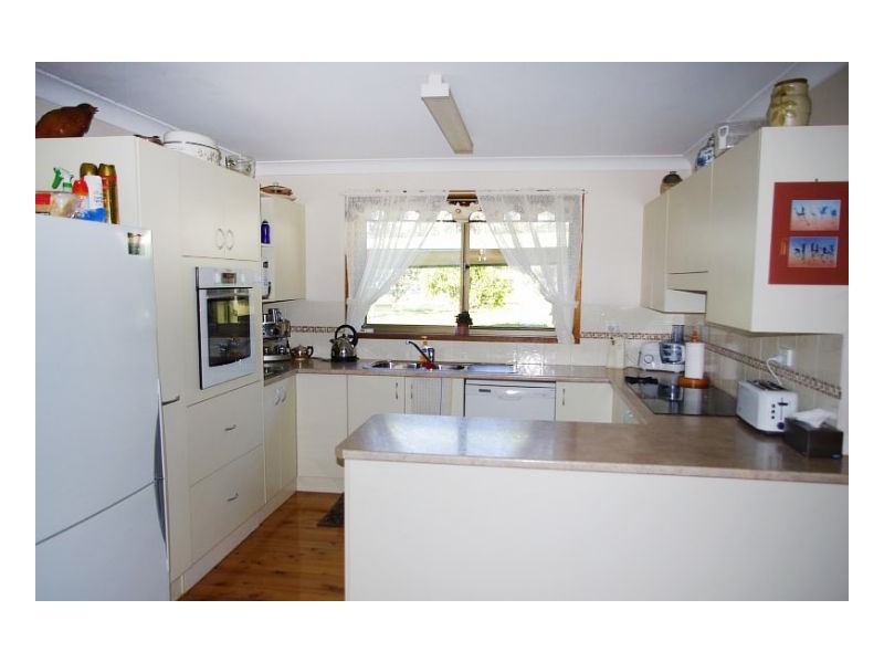 5 Kolinda Drive, Old Bar NSW 2430