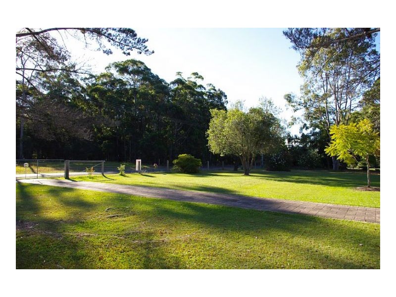 5 Kolinda Drive, Old Bar NSW 2430