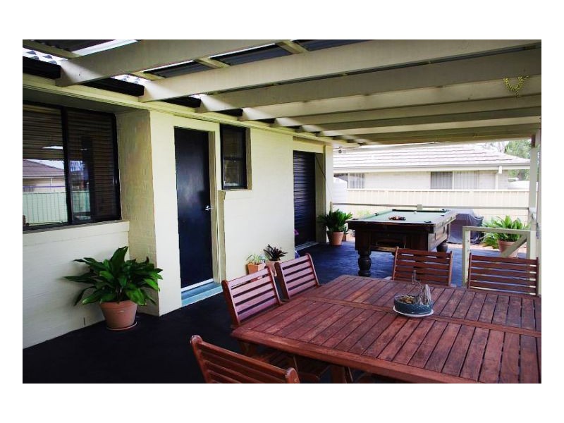 15 Yellowfin Avenue, Old Bar NSW 2430