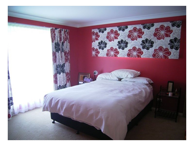 18 South Heron Road, Old Bar NSW 2430