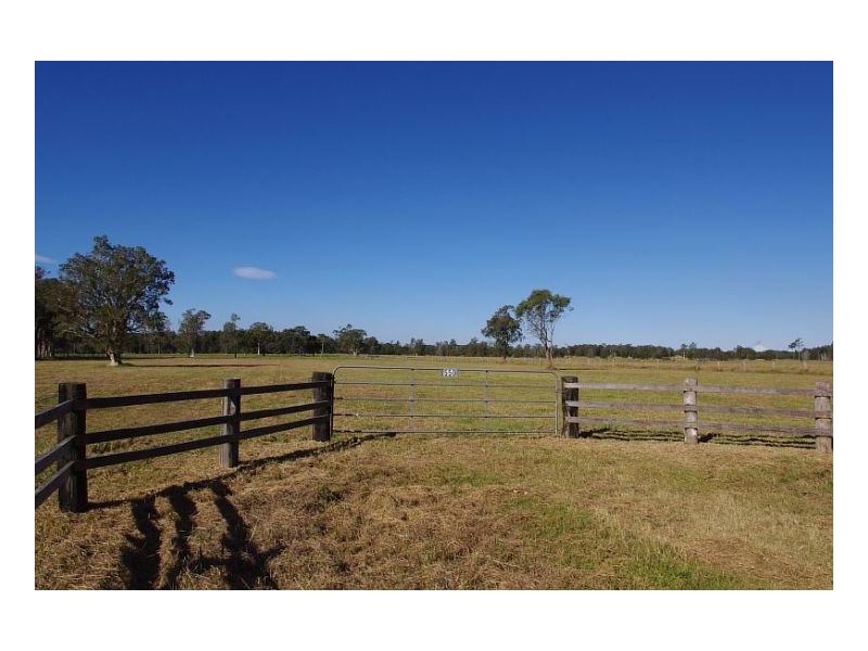550 Manning Point Road, Oxley Island NSW 2430