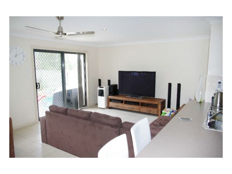 2a Eagle Close, Old Bar NSW 2430