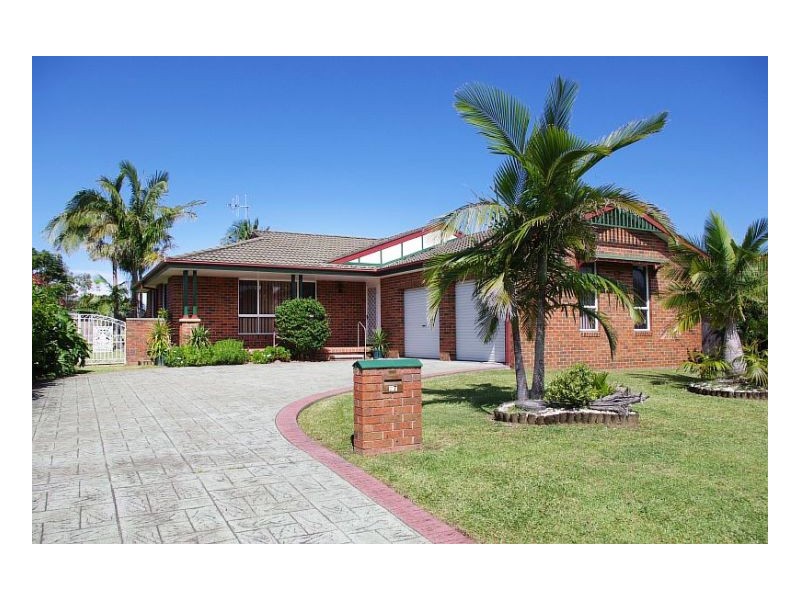 27 Wyden Street, Old Bar NSW 2430