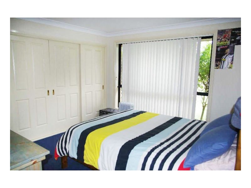 15 Rosier Place, Old Bar NSW 2430
