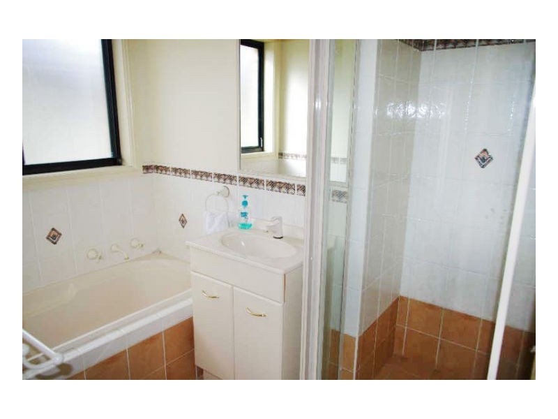 15 Rosier Place, Old Bar NSW 2430