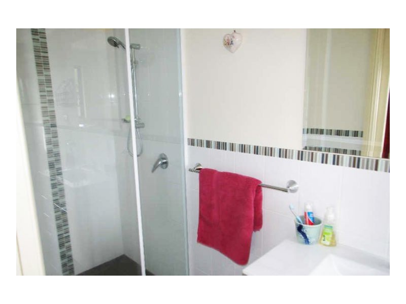 15 Rosier Place, Old Bar NSW 2430