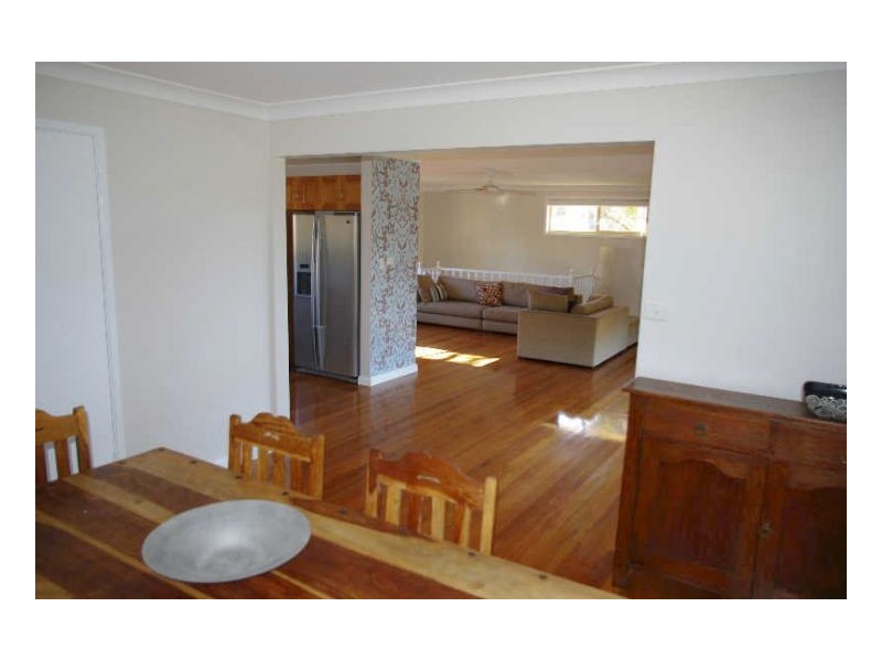 28 Hall Street, Old Bar NSW 2430