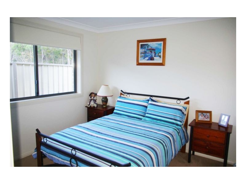 37 Albatross Way, Old Bar NSW 2430