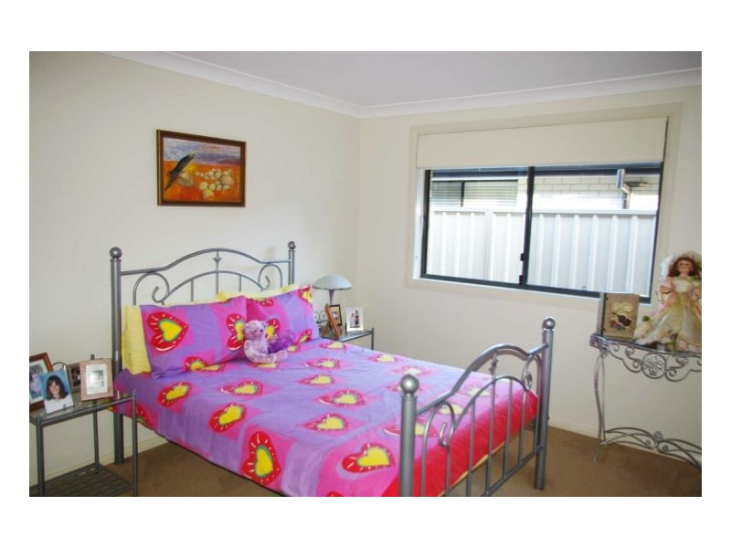 37 Albatross Way, Old Bar NSW 2430