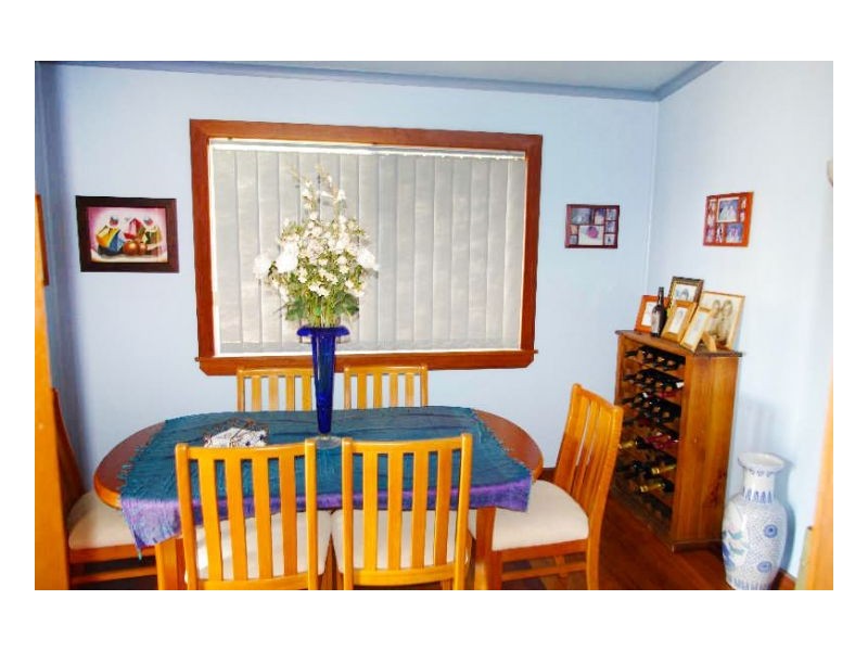 16 Old Bar Road, Old Bar NSW 2430