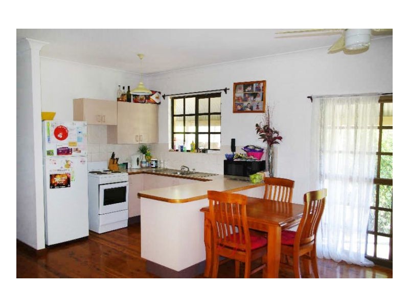 91 Manning Point Road, Old Bar NSW 2430