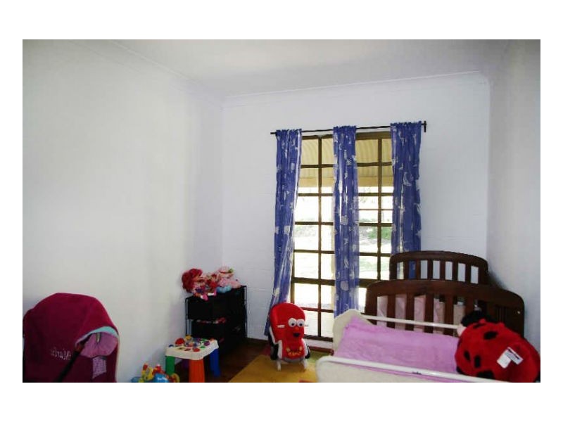 91 Manning Point Road, Old Bar NSW 2430