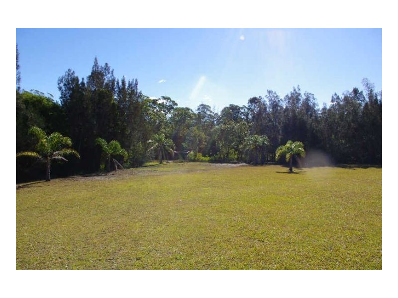 91 Manning Point Road, Old Bar NSW 2430