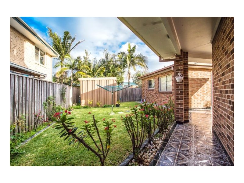 12 Beach Street, Wallabi Point NSW 2430
