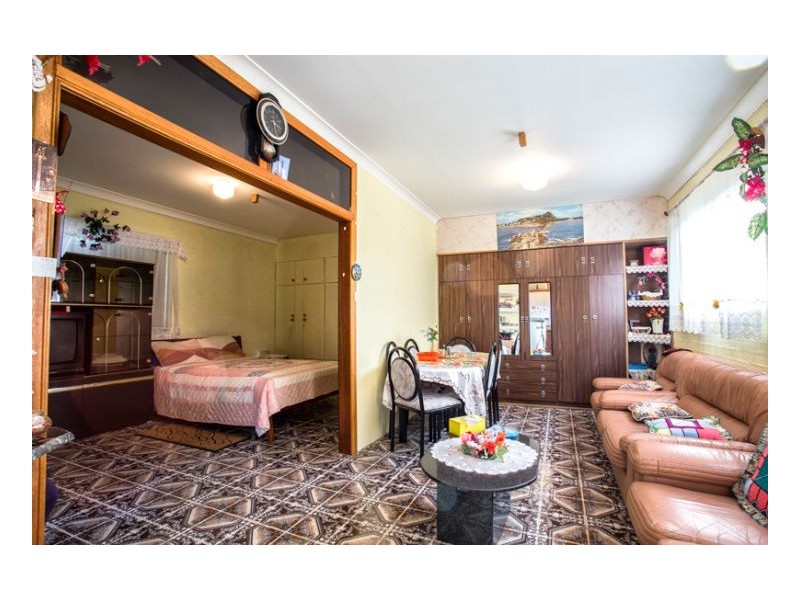 12 Beach Street, Wallabi Point NSW 2430