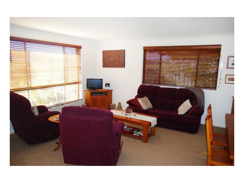 49 Bluehaven Drive, Old Bar NSW 2430