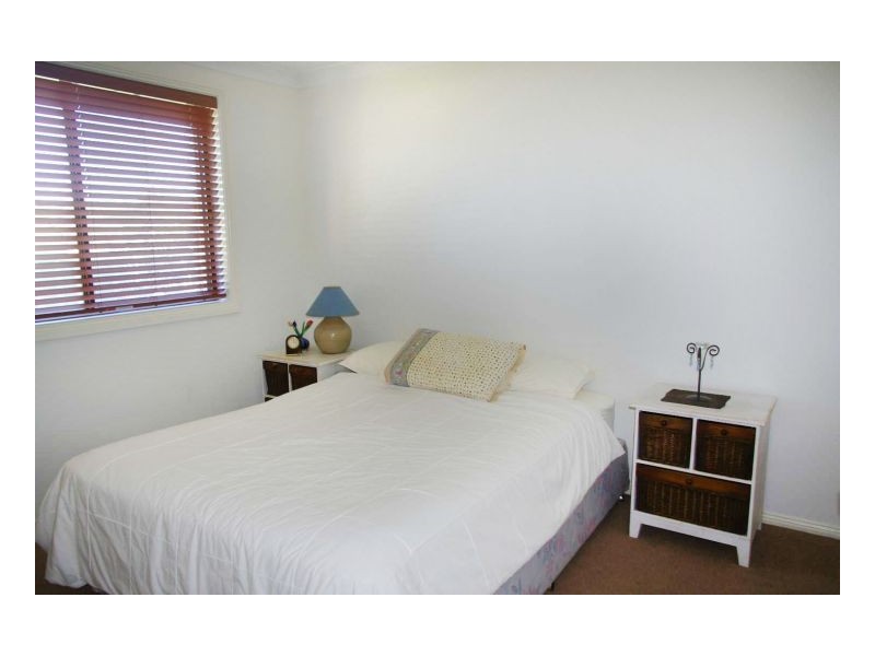 49 Bluehaven Drive, Old Bar NSW 2430
