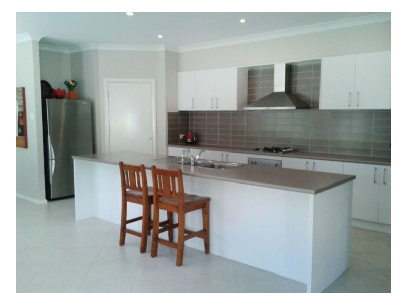 6 Kadungle Close, Wallabi Point NSW 2430