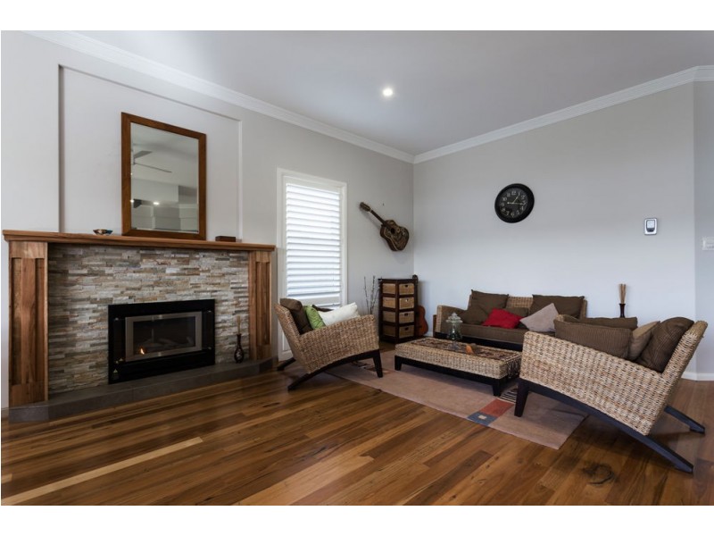 6 Janice Street, Wallabi Point NSW 2430