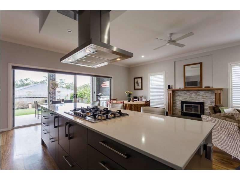 6 Janice Street, Wallabi Point NSW 2430