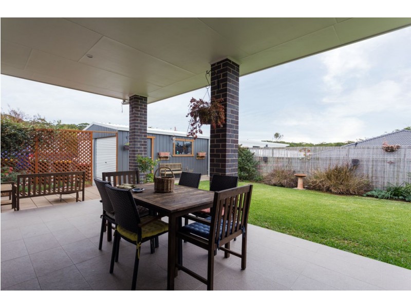 6 Janice Street, Wallabi Point NSW 2430