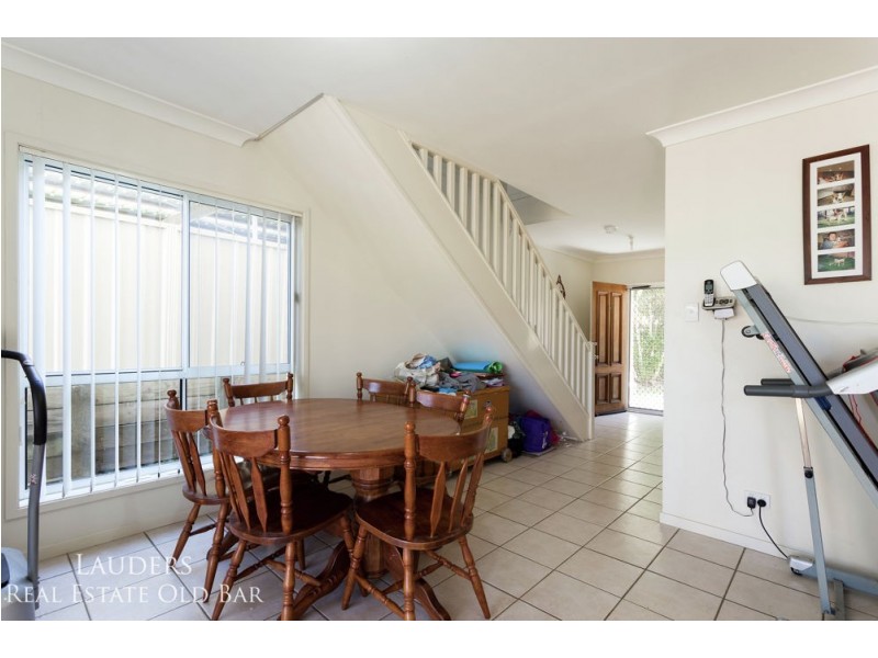 4/6 Bryan Street, Old Bar NSW 2430