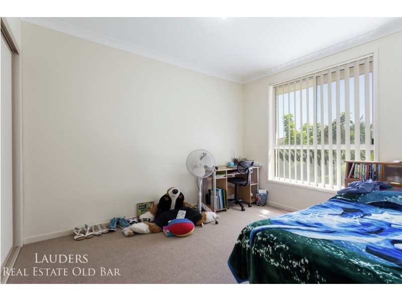 4/6 Bryan Street, Old Bar NSW 2430