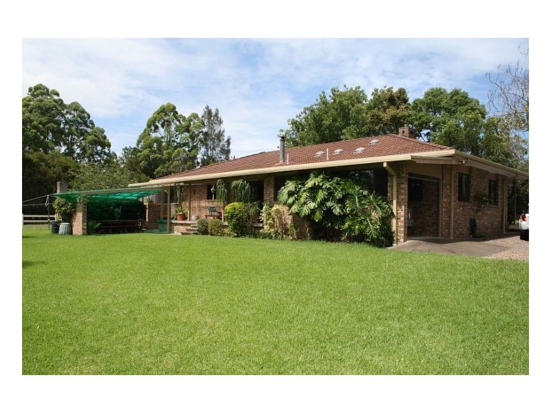 139 Manning Point Road, Old Bar NSW 2430