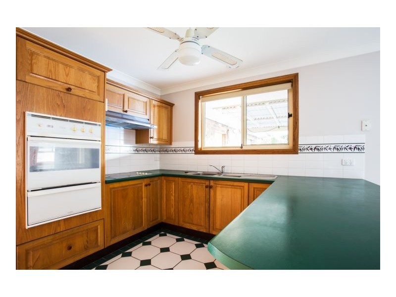 43 Wyden Street, Old Bar NSW 2430