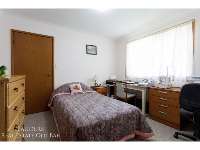 2/23 Casuarina Close, Old Bar NSW 2430