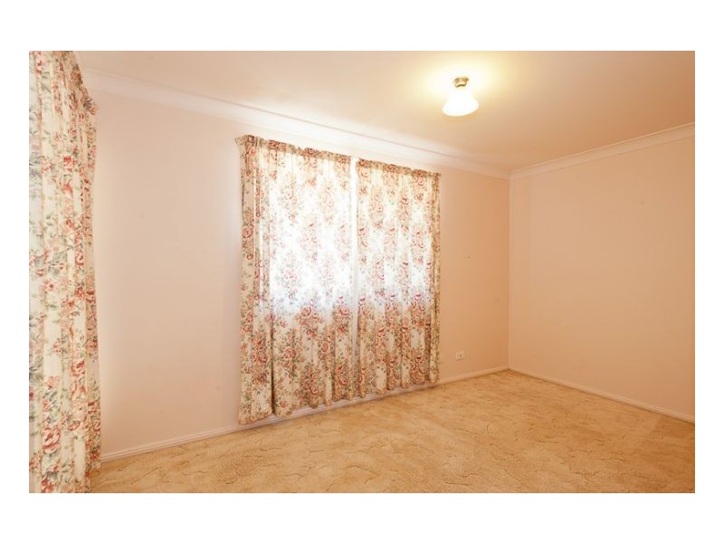 19 Harrogate Lane, Old Bar NSW 2430