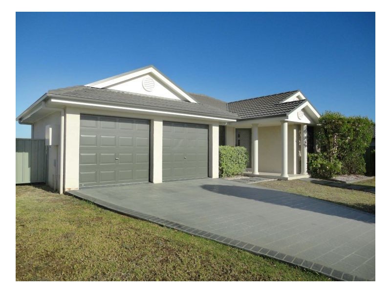 55 Bluehaven Drive, Old Bar NSW 2430