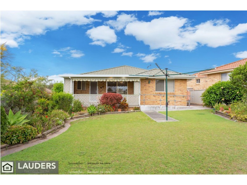 8 Snoewood Street, Old Bar NSW 2430