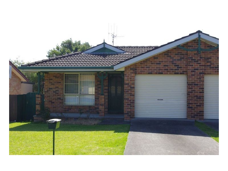 1/6 Casuarina Close, Old Bar NSW 2430