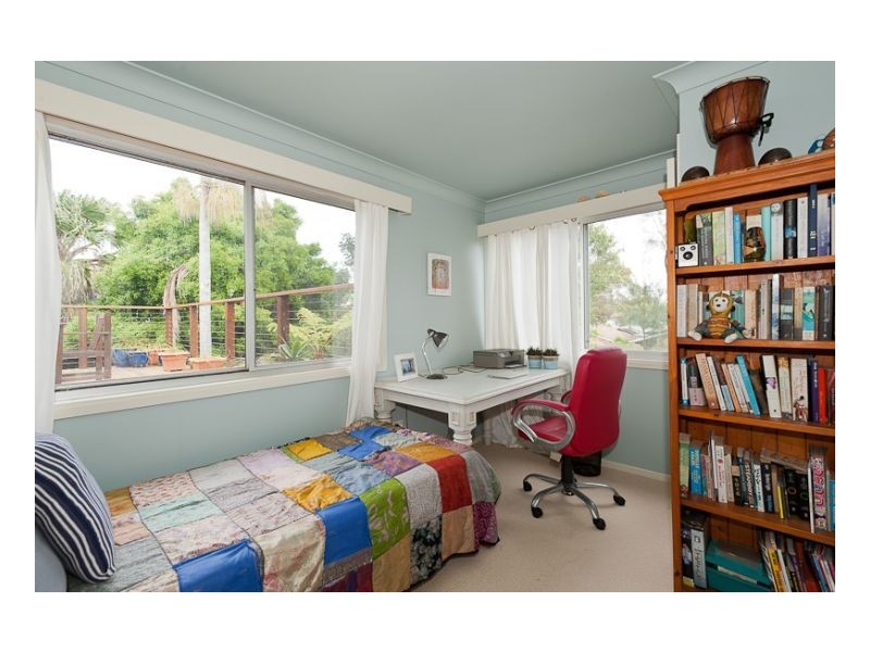 4 David Street, Old Bar NSW 2430