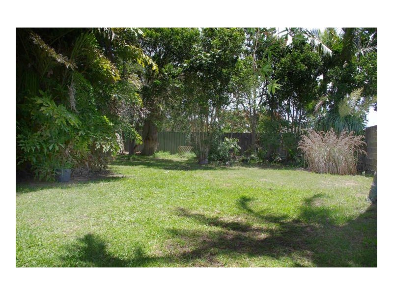 69 Waterman Street, Old Bar NSW 2430