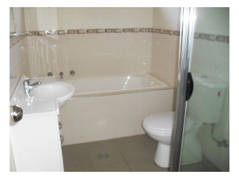 1 Yellowfin Avene, Old Bar NSW 2430