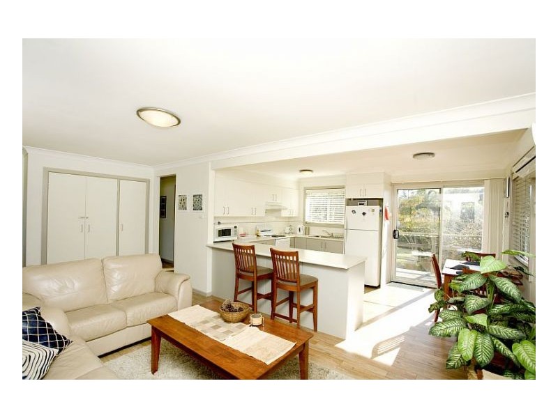 21 Bryan Street, Old Bar NSW 2430