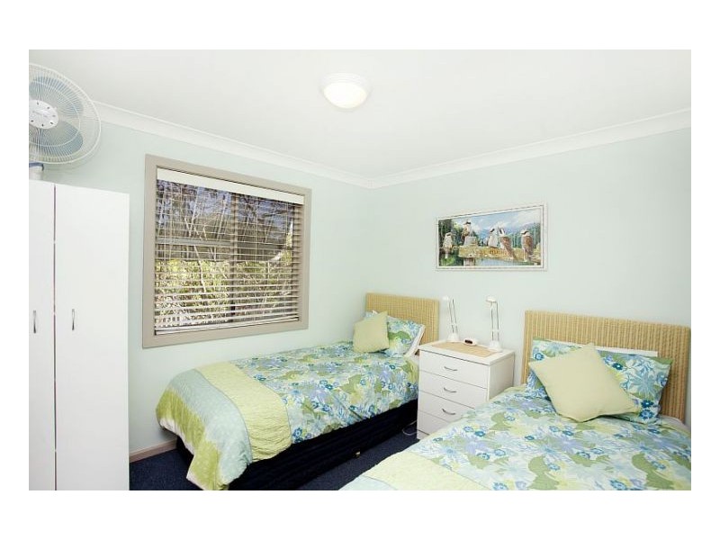 21 Bryan Street, Old Bar NSW 2430