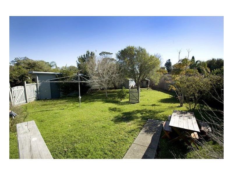 21 Bryan Street, Old Bar NSW 2430
