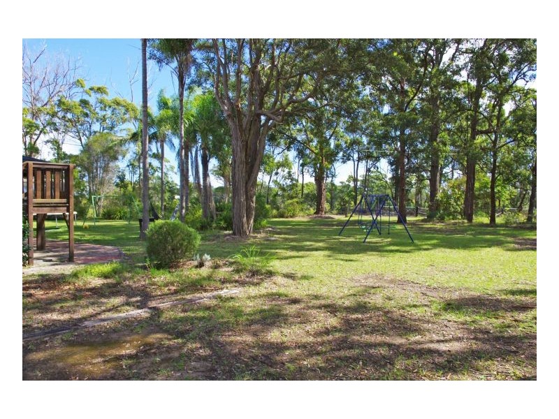 25 Banyula Drive, Old Bar NSW 2430