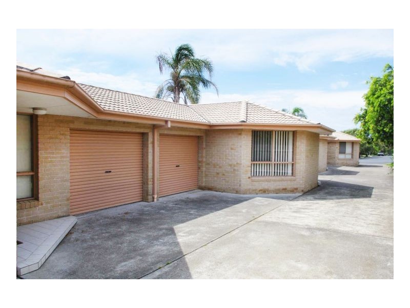 31 Clerke Street, Old Bar NSW 2430