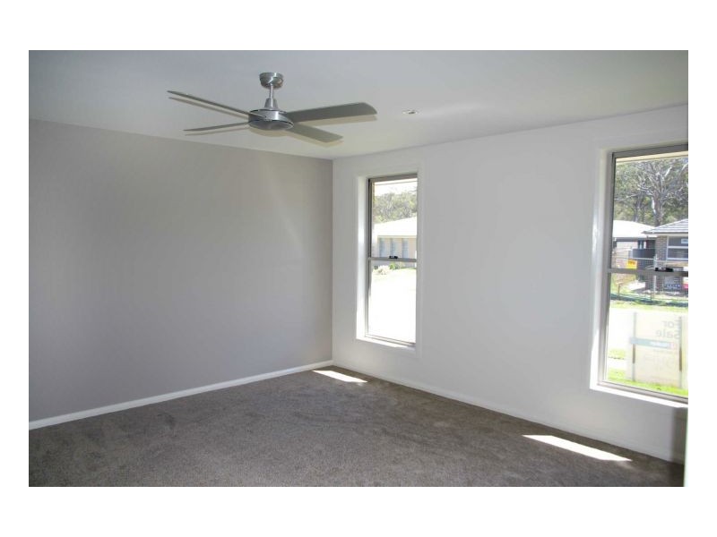 46 Albatross Way, Old Bar NSW 2430