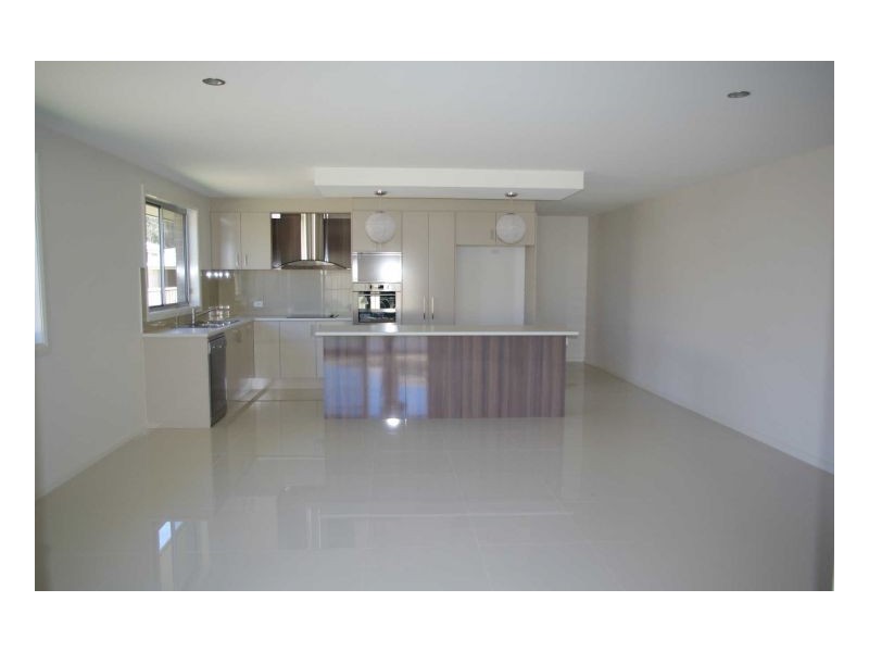 48 Albatross Way, Old Bar NSW 2430