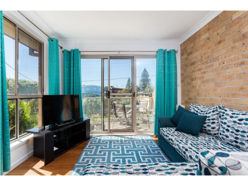 1/11 Lewis Street, Old Bar NSW 2430