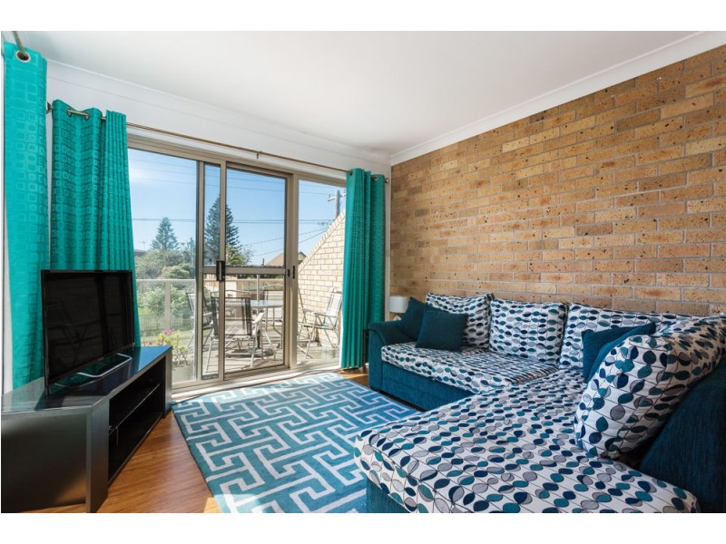 1/11 Lewis Street, Old Bar NSW 2430